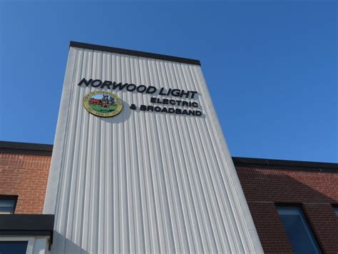Norwood light - Mar 9, 2023 · Norwood Light Recognized For Reliable Electric Service. Norwood Light Recognized For Reliable Electric Service FOR IMMEDIATE RELEASE – April 25, 2023 NORWOOD, MA – The Norwood Municipal Light Department has received national. 